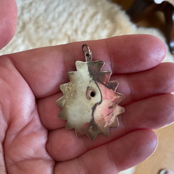 Vintage Sterling silver 925/Gold plate Center Oval Pendant - Picture 3 of 8